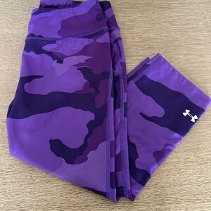 Under Armour HeatGear Compression Capri Leggings Camo S